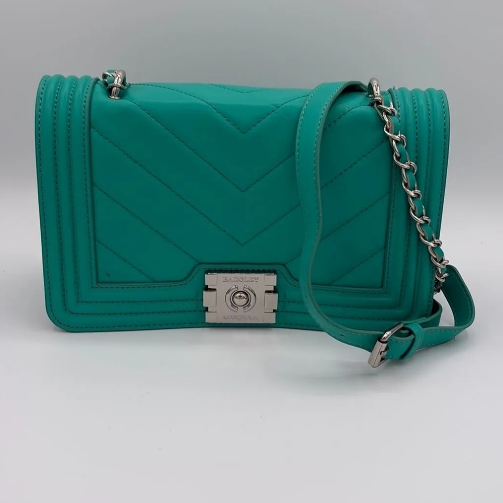 Chic Teal Quilted Shoulder Bag